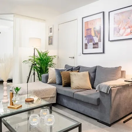 Lx Alcantara Apartmán *