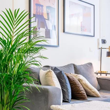 Lx Alcantara Apartmán *